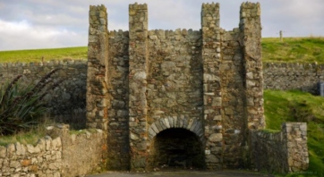 Limekiln At Annestown Waterford 658X370